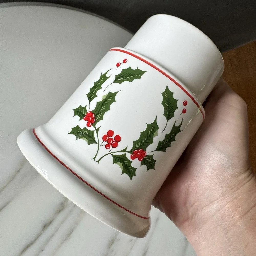 Vintage Christmas Classique Hurricane Lamps #14-7979 by Jay Import Co